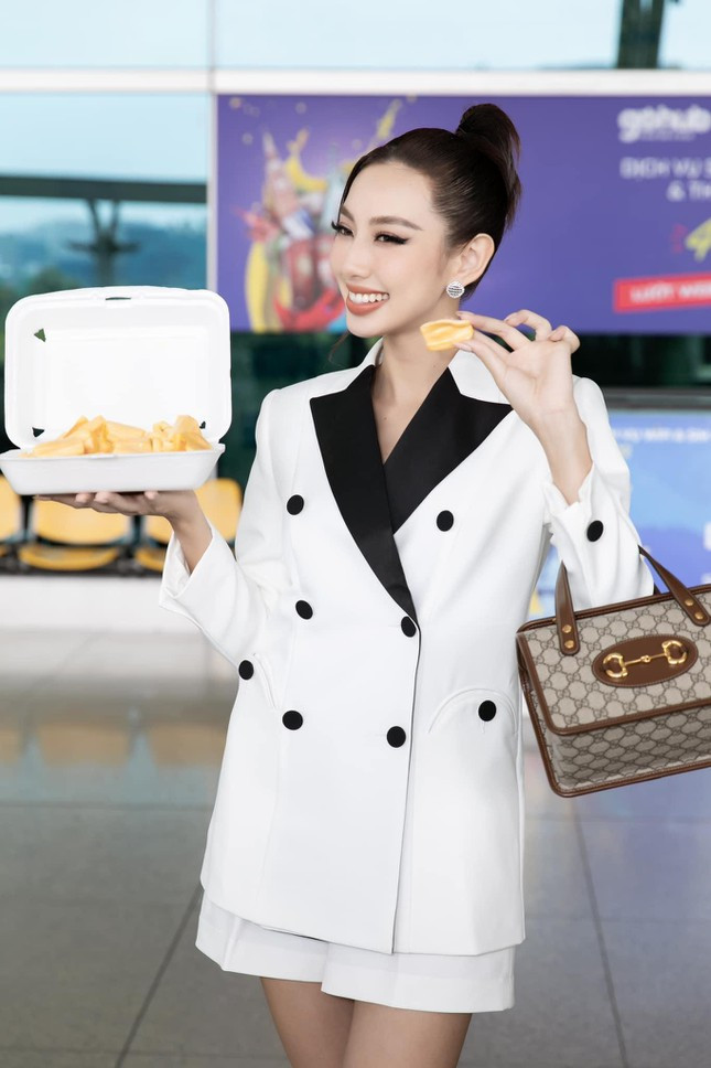 Vua co mat o Thai Lan, Thuy Tien nhan ket qua duong tinh voi COVID-19-Hinh-3