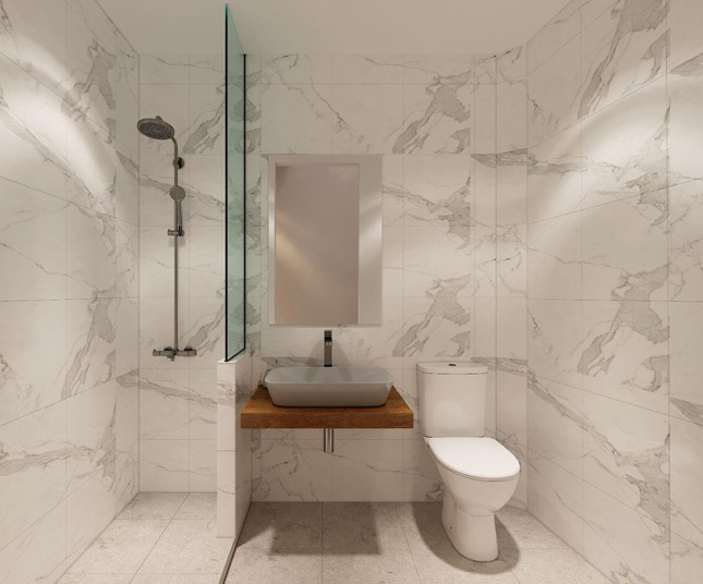 Ở mặt bằng bố trí không gian, Văn Cảnh mở rộng khu WC, bằng việc có thêm khu tắm đứng. Do đó, tuy WC có diện tích không quá lớn nhưng cũng được phân chia 2 phần khô và ướt rõ ràng, điều này làm cho không gian sân sau không bị ướt quá nhiều.