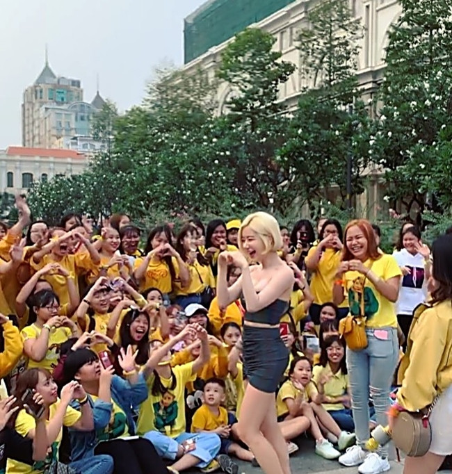 Việt Nam là địa điểm du lịch thu hút nhiều khách quốc tế trong đó có Hàn Quốc.