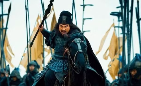 Ky phung dich thu khien ai tuong cua Tao Thao phai kieng ne la ai?-Hinh-2