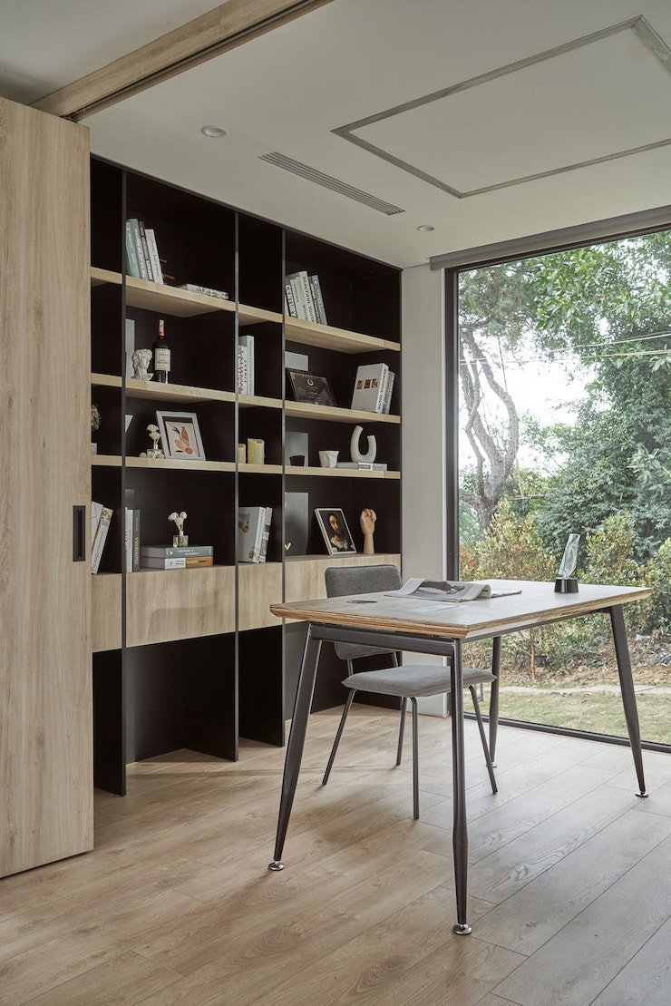 Điều này cho phép gia chủ có thể cơi nới, cải tạo hay di chuyển nhà đi vị trí khác rất linh hoạt, "tương tự như chơi lego" nhưng vẫn đảm bảo tính chịu lực tương đương ngôi nhà truyền thống, bê tông cốt thép.