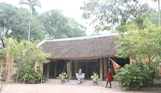 Ngôi làng nào ở Thanh Hóa có đền thờ vua nước Vạn Xuân? Ngoi lang nao o Thanh Hoa co den tho vua nuoc Van Xuan?