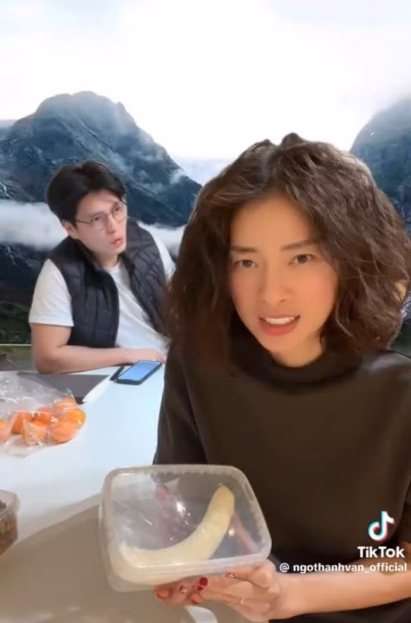 Huy Tran bieu cam bat luc mang vo 'tao lao' cuc de thuong-Hinh-4