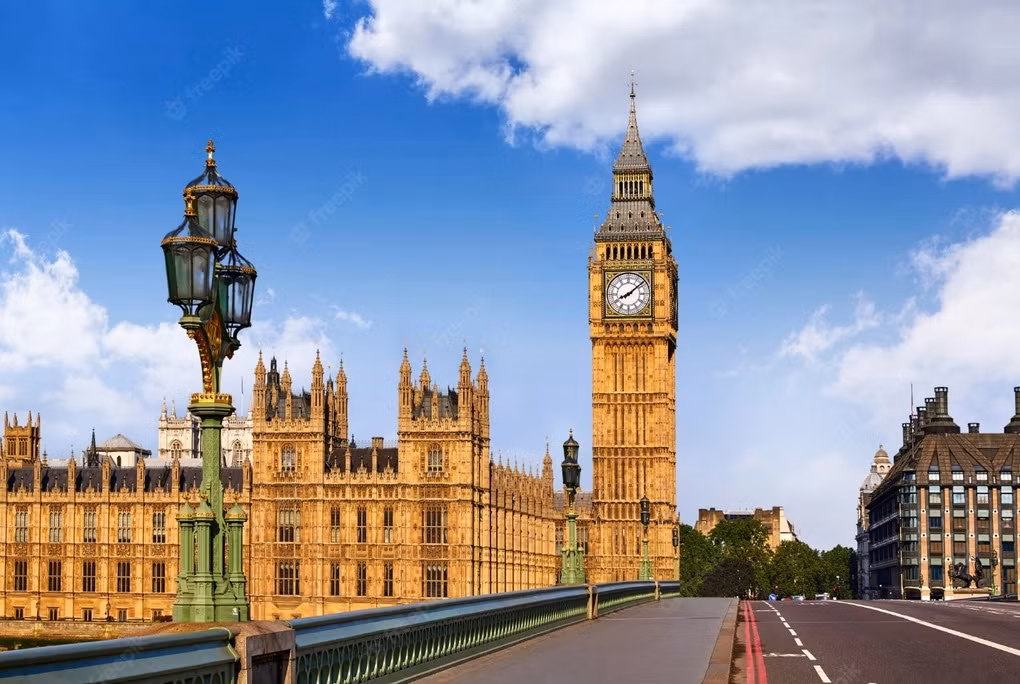 Có gì trong tháp đồng hồ đạt độ chính xác từng giây suốt hơn 150 năm? - 1