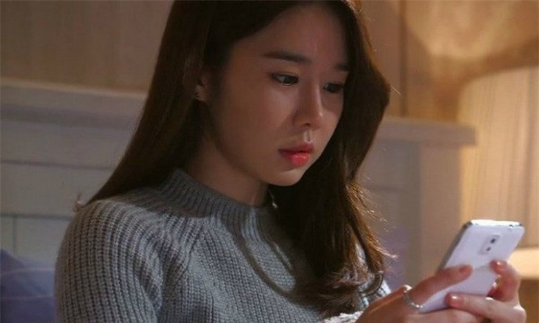 Phát hiện chồng ngoại tình, tôi giăng lưới cho cả 2 sập bẫy Phat hien chong ngoai tinh, toi giang luoi cho ca 2 sap bay