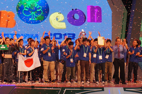 Nhật Bản - tân vô địch ABU Robocon 2013. Ảnh: An Dy