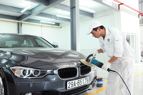 Các công việc thuộc hao mòn tự nhiên cũng được thực hiện nhanh chóng như thay má phanh trước, má phanh sau, đĩa phanh, gạt mưa, cao su gạt mưa, bộ dây đai, vá lốp, thay lốp xe, cân bằng động, đảo lốp...