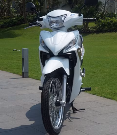 Mau xe Wave 110 RSX moi nhat cua Honda vua ra mat thi truong-Hinh-2