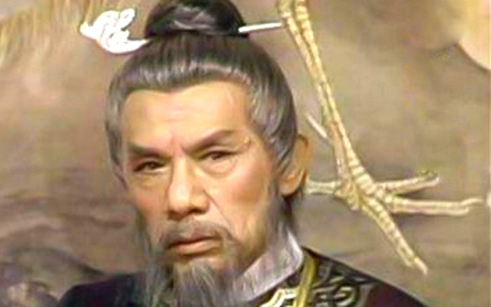  Gian thần Lý Lâm Phủ đời Đường: Triều Đường dưới sự cai trị của Đường Huyền Tông, có một người nổi tiếng xấu xa nhưng đã giữ chức Tể tướng trong thời gian dài nhất, đó là Lý Lâm Phủ (683 – 752). Ông ta làm Tể tướng suốt 19 năm. Trong thời gian nắm quyền, mọi việc đều bê trễ, bị người người chê trách. 