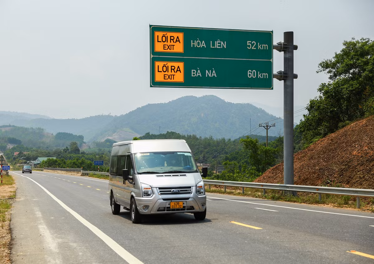 Tuyen duong 11.000 ty xuyen vuon quoc gia Bach Ma chinh thuc thong xe