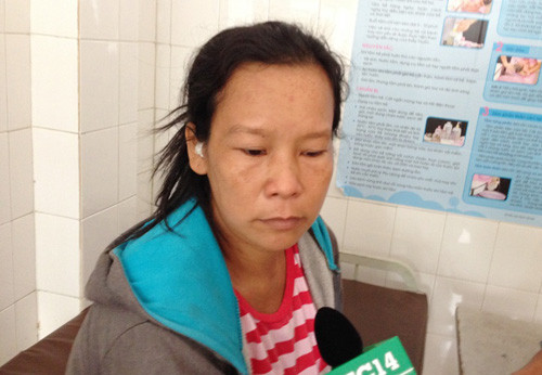 Sản phụ Nguyễn Thị Minh Tâm suốt những ngày qua đau đáu chờ tin con