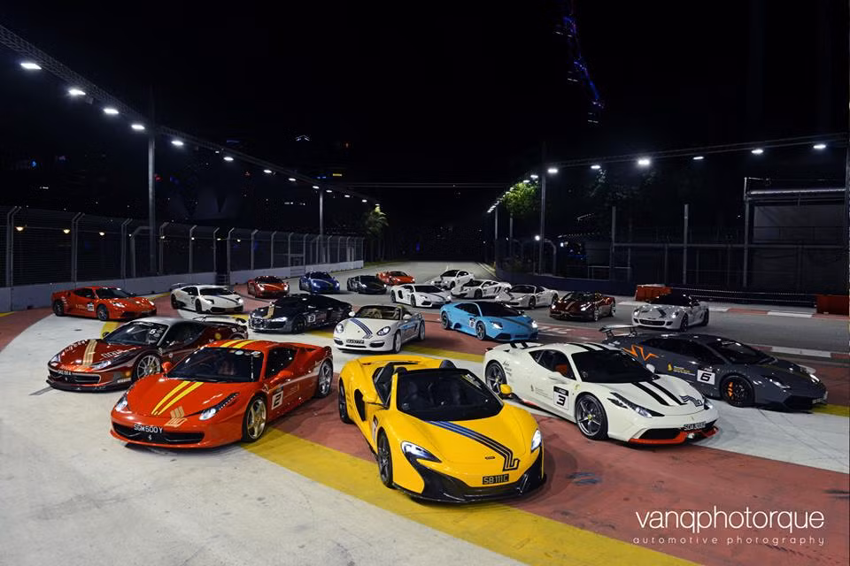 Giá trị dàn siêu xe tới Singapore lần này thật khó định đoạt.