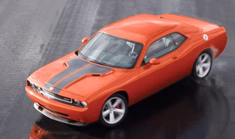 Dodge Charger SRT8 hầm hố và cá tính mang đậm phong cách Mỹ thuộc bộ sưu tập xe của Messi.