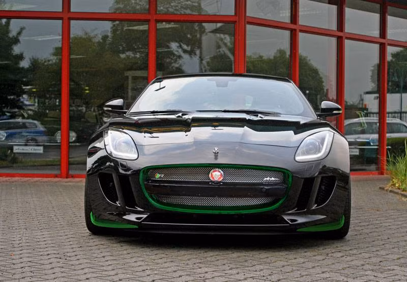 Jaguar Arden F-Type R Coupe là mẫu xe được sản xuất với số lượng giới hạn, chỉ 7 chiếc được xuất xưởng.