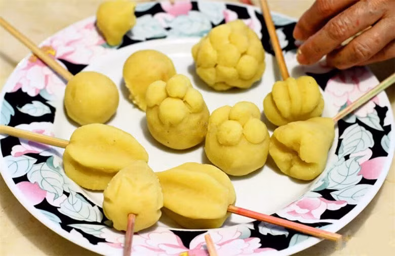 Loại bánh "quý tộc" mà nhiều người lầm tưởng là hoa quả giả - Hình 3 Loai banh