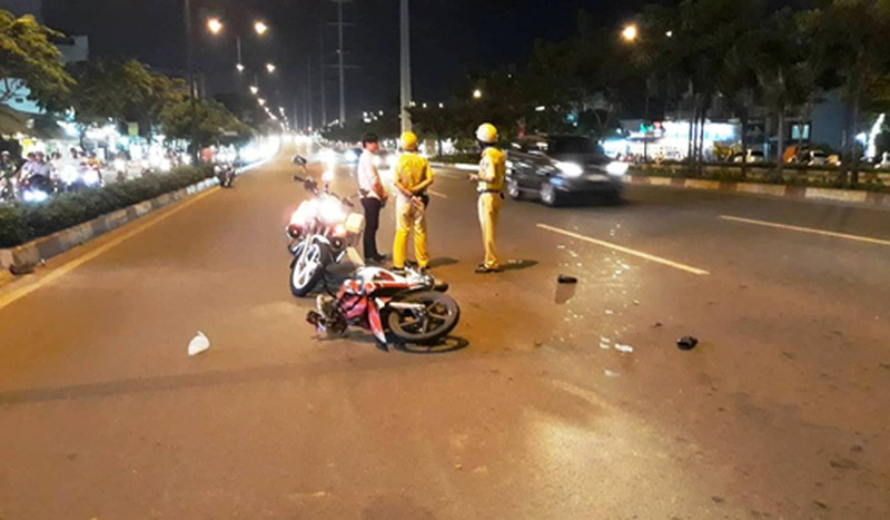 Khoi to doi tuong co tinh tong CSGT trong thuong