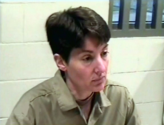 Bà bị bắt giữ vào ngày 21/9/2001, lãnh mức án 25 năm tù giam và 5 năm bị quản chế. Hiện nay, bà Montes đang ở Trung tâm Y tế Liên bang Carswell tại Fort Worth, Texas - nơi giam giữ những tù nhân nữ nguy hiểm nhất nước Mỹ.