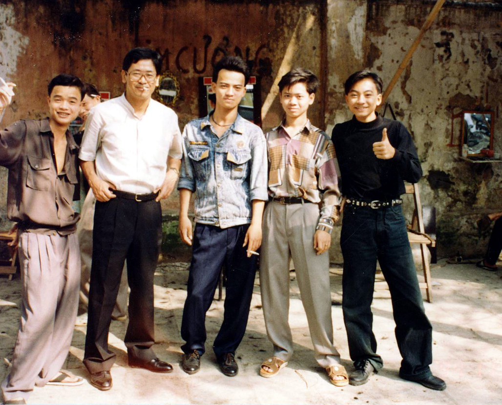 Phong cách "chất lừ" của thanh niên Hà Nội năm 1994.