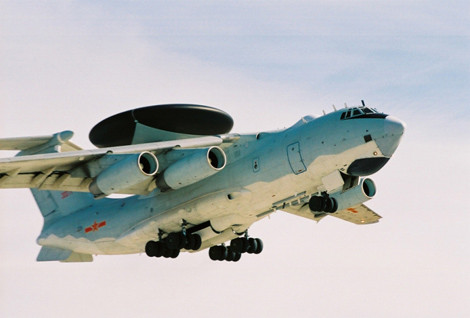 KJ-500 còn mạnh hơn cả KJ-2000 thì đưng nhiên nó mạnh hơn máy bay cảnh báo E-3C Sentry của Mỹ.