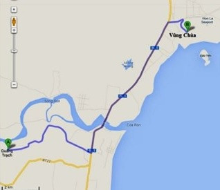 Từ khu vực huyện Quảng Trạch đi vào khu Vũng Chùa khoảng 2 km, đường khá hẹp và 500 m (đang sửa) nên đoàn xe sẽ gặp khó khăn nếu đi đông người