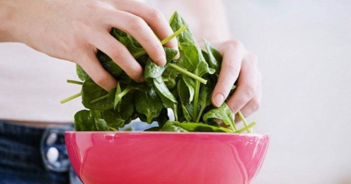 Thiếu máu lấy ngay 2 loại rau này xào, da hồng, mắt sáng - Hình 3 Thieu mau lay ngay 2 loai rau nay xao, da hong, mat sang-Hinh-3