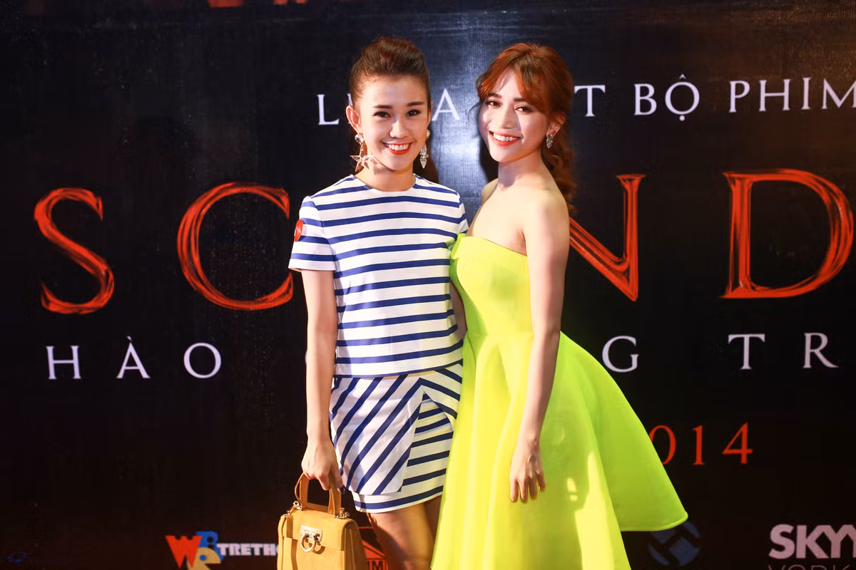 Cặp đôi Sĩ Thanh - Ngọc Thảo của "Căn hộ số 69" cũng góp mặt trong sự kiện. Với nội dung rất hiện đại kể về câu chuyện của một nữ diễn viên hết thời đi tìm lại ánh hào quang đã mất, "Scandal Hào quang trở lại" hứa hẹn sẽ mang lại nhiều bất ngờ cho khán giả. Dự kiến, bộ phim sẽ được ra mắt khán giả vào 29/8.