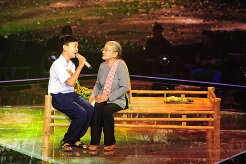 Đoàn Minh Tài với ca khúc "Nội tôi".