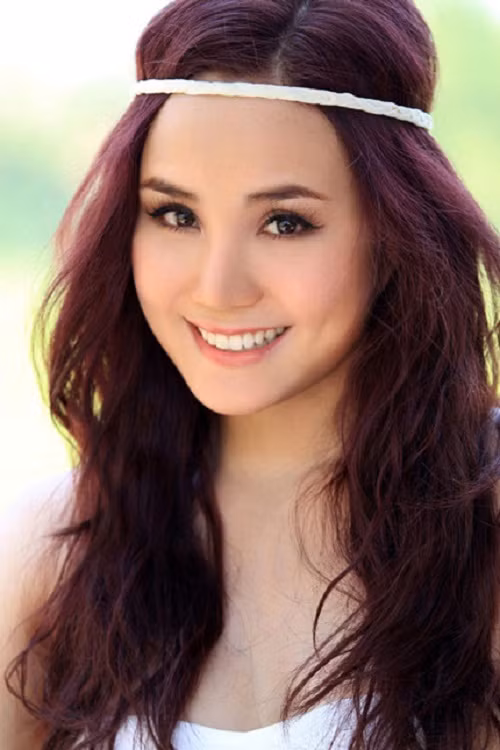 Vy Oanh dong vien Hoang Hai sau scandal tinh tien-Hinh-2