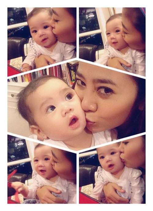 Hạnh phúc khi được làm mẹ, Mai Phương thường xuyên chia sẻ những hình ảnh về Thiên Như cũng như dành cho con gái những lời ngọt ngào, âu yếm.