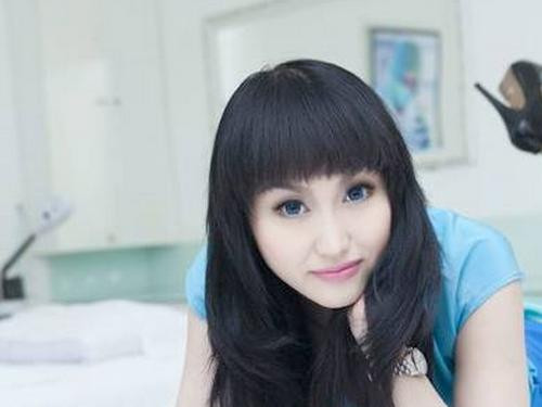 Phi Thanh Vân ngày càng trẻ trung khi yêu Bảo Duy.