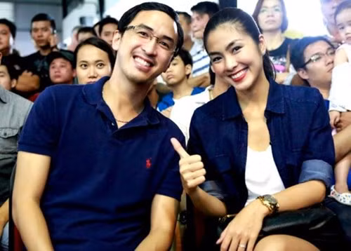 Chồng ngọc nữ Tăng Thanh Hà một thời gian cũng lâm cảnh dở khóc dở cười khi dính tin đồn "trai cong". Thông tin này xuất phát từ việc Louis Nguyễn khá điển trai và tính cách nhẹ nhàng. Bên cạnh đó, anh luôn được vợ quan tâm chiều chuồng từng li từng tí.