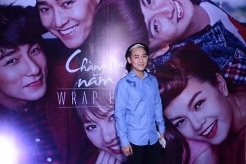 Diễn viên Hứa Vĩ Văn cũng góp mặt tại sự kiện. Trong phim anh hóa thân thành anh chàng quản lý lạnh lùng, khó hiểu và nổi tiếng tham tiền tên Lâm.