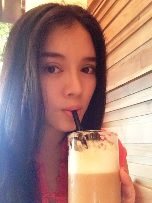 Lý Nhã Kỳ thích thú tận hưởng cảm giác rời xa những thị phi, scandal nơi showbiz.