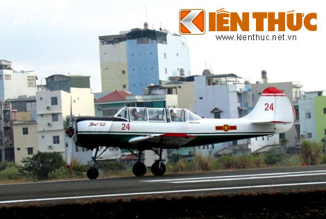 Thầy - trò hạ cánh thành công.