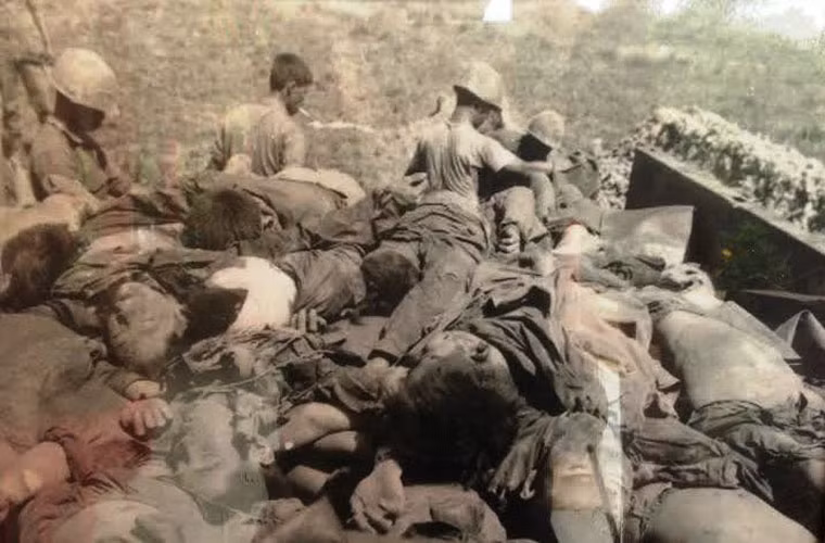 Những hình ảnh đau thương được lưu lại tại Đền thờ liệt sĩ huyện Nhơn Trạch. Các chiến sĩ Tiểu đoàn 2,Trung đoàn 4, Sư đoàn Bộ binh 5 và Lực lương trinh sát Đại đội 240 Nhơn Trạch đã hy sinh trong trận tập kích của quân Chư hầu Thái Lan tại chốt Vườn Điều.