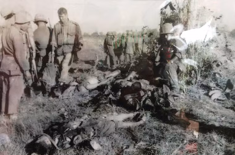 Thi thể hàng trăm chiến sĩ bị kẻ thù đào hố chôn tập thể dưới lòng đất xã Long Thọ 47 năm trước.