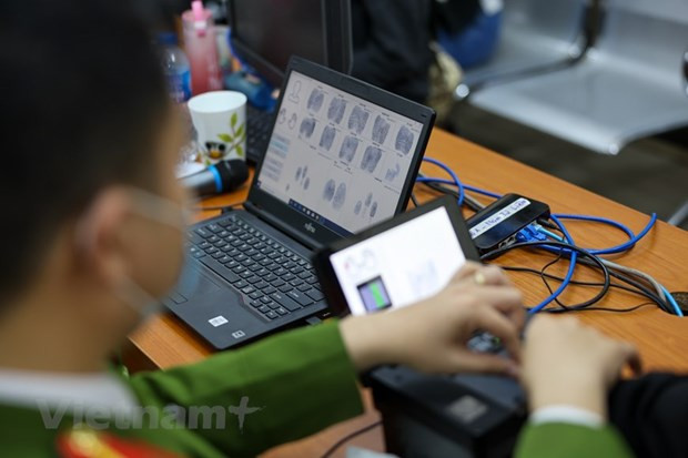 Những điều người dân nên biết về căn cước công dân gắn chip - Hình 2 Nhung dieu nguoi dan nen biet ve can cuoc cong dan gan chip-Hinh-2