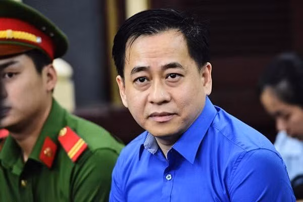 "Ăn" đất vàng công sản, nhiều quan chức vướng vòng lao lý ảnh 1