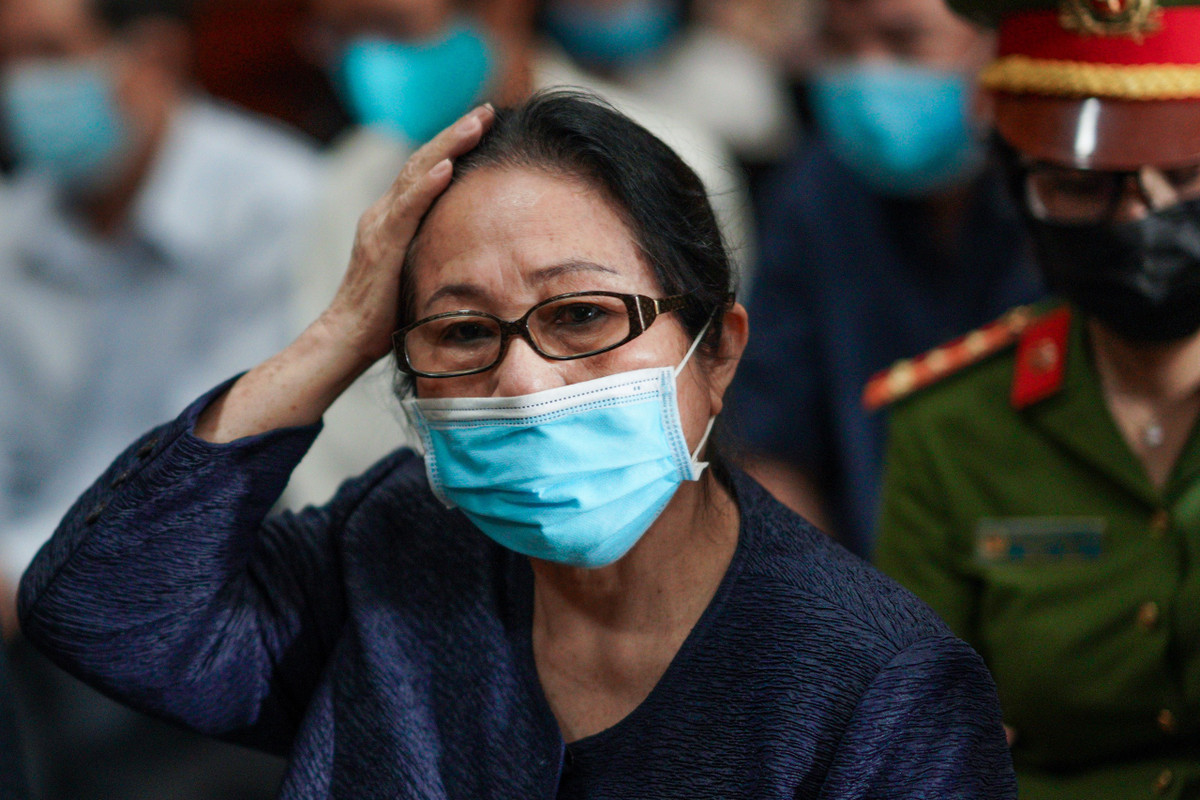 Ba Duong Thi Bach Diep: 