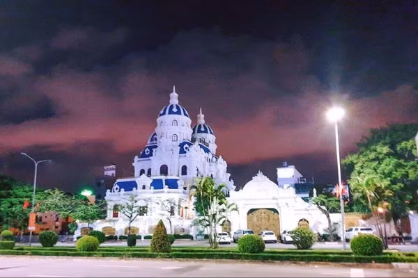 Cặp biệt thự hàng chục triệu đô và thú chơi sang của đại gia Phát “Dầu” ảnh 12