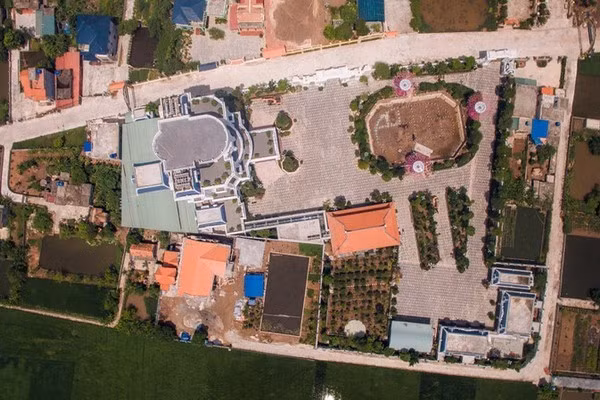 Cặp biệt thự hàng chục triệu đô và thú chơi sang của đại gia Phát “Dầu” ảnh 3