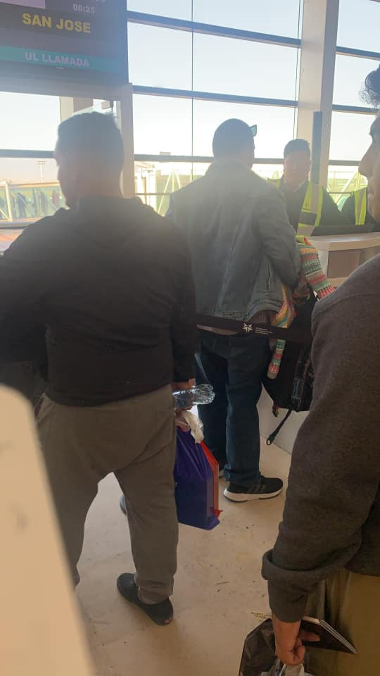 Co gai Viet bi hang bay Mexico ghe lanh vi dich COVID-19-Hinh-2