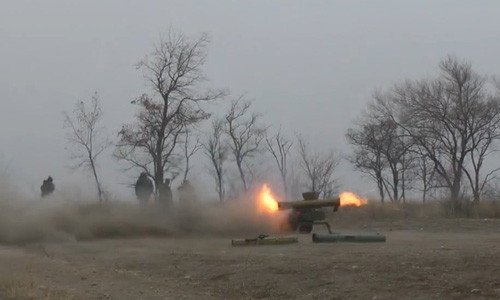 Quân ly khai huấn luyện bắn tên lửa chống tăng.