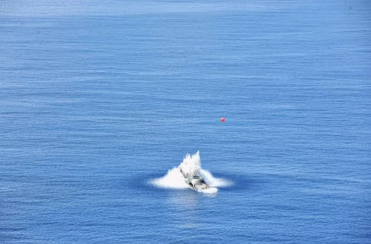 Mục tiêu bị đánh trúng.