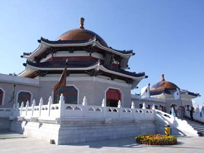 Lăng Thành Cát Tư Hãn.