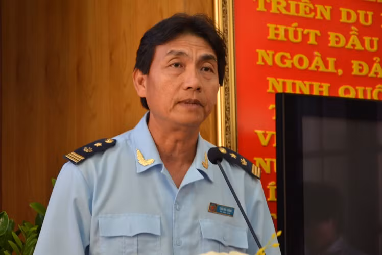 Cục phó Cục Hải quan TP HCM Trần Mã Thông thông tin về vụ việc