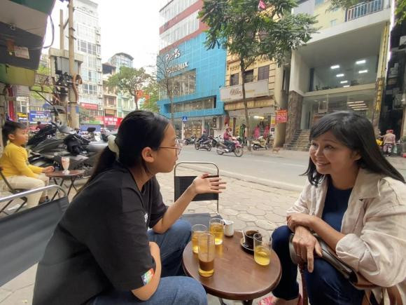 Thai Thuy Linh chia se nhung hinh anh doi thuong cua MC Thu Uyen