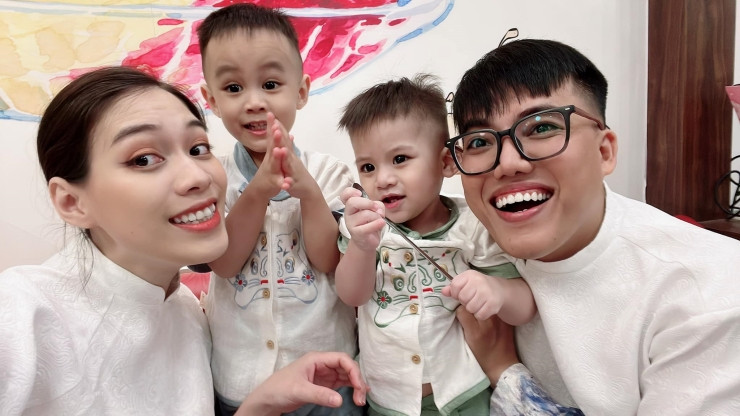 Hoc tro Tran Thanh hanh phuc ben vo kem 8 tuoi-Hinh-3