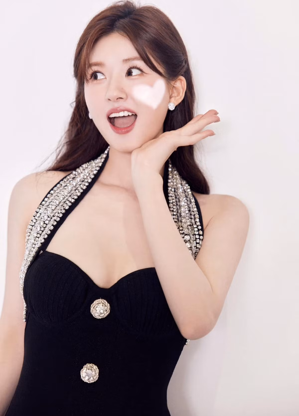 Nhiet Ba thua dau khi dong chung mot phim voi Trieu Lo Tu-Hinh-2