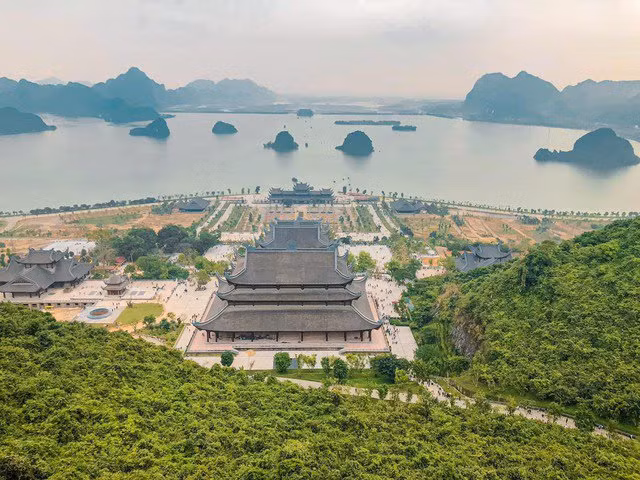 Kham pha chon bong lai tien canh noi chua Tam Chuc Ha Nam-Hinh-6